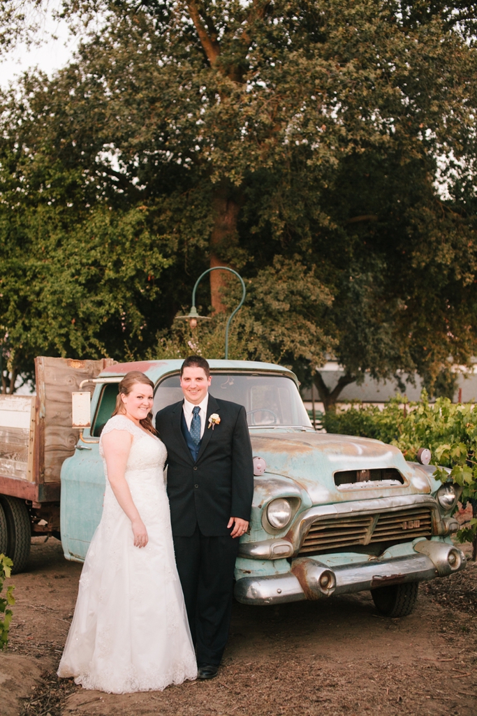 Stunning DIY & vintage inspired wedding in a barn at the Oak Tree Farms in Lodi, California // SimoneAnne.com