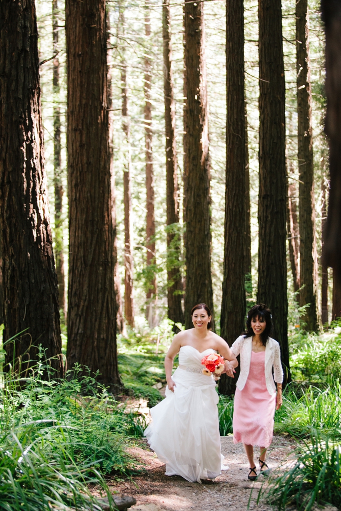 Natalie and Tom's Beautiful Wedding in the Redwood Grove (California) of the Berkeley Botanical Garden, near UC Berkeley // SimoneAnne.com