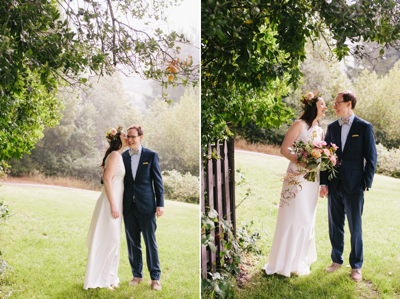 Beautiful, relaxed, and intimate Brazilian Room Wedding in Berkeley, California - Includes STUNNING flowers and an amazing mountain view! // SimoneAnne.com