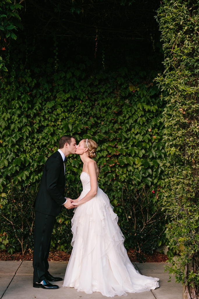 Dreamy Barndiva Wedding in downtown Healdsburg, California, complete with a STUNNING dress and beautiful venue! // SimoneAnne.com