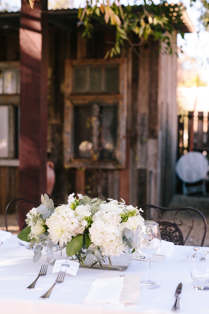 Dreamy Barndiva Wedding in downtown Healdsburg, California, complete with a STUNNING dress and beautiful venue! // SimoneAnne.com