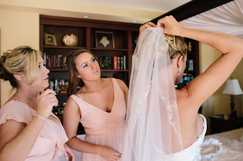 Stunningly beautiful Healdsburg Winery Wedding in California - The most amazing flowers, dress, and couple! // SimoneAnne.com