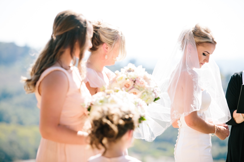 Stunningly beautiful Healdsburg Winery Wedding in California - The most amazing flowers, dress, and couple! // SimoneAnne.com