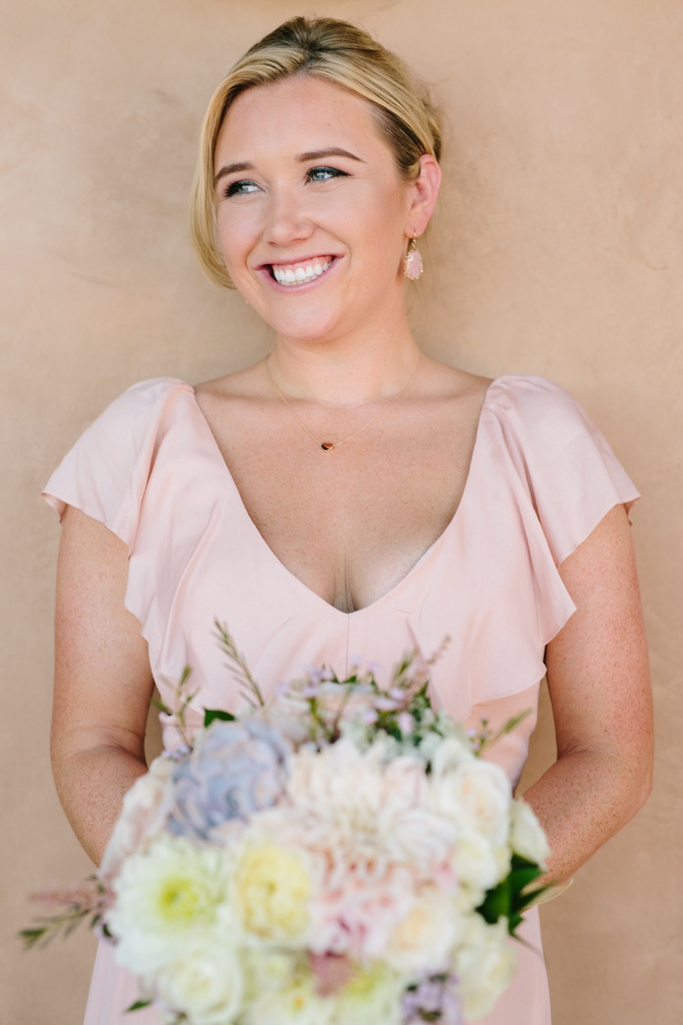 Stunningly beautiful Healdsburg Winery Wedding in California - The most amazing flowers, dress, and couple! // SimoneAnne.com