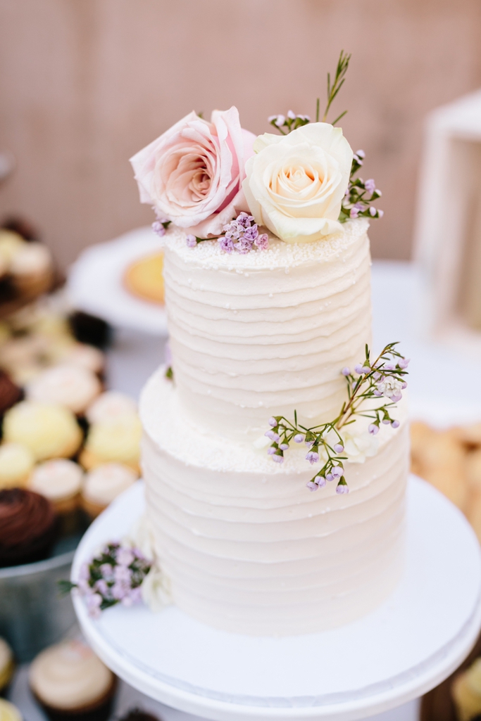 Stunningly beautiful Healdsburg Winery Wedding in California - The most amazing flowers, dress, and couple! // SimoneAnne.com