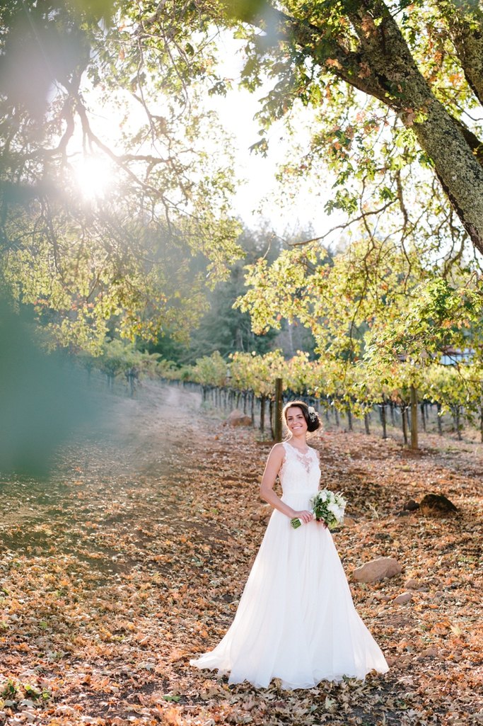 STUNNING Napa Valley Wedding with Off the Beaten Path Weddings at a private estate in Napa, with the most stunning vintage car! // SimoneAnne.com