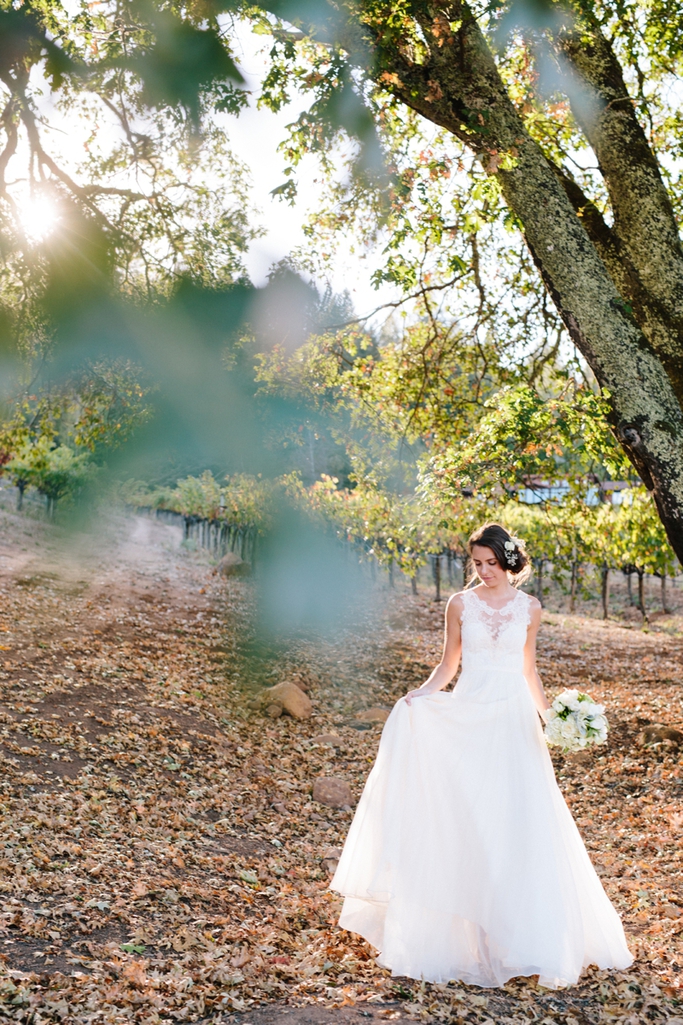 STUNNING Napa Valley Wedding with Off the Beaten Path Weddings at a private estate in Napa, with the most stunning vintage car! // SimoneAnne.com