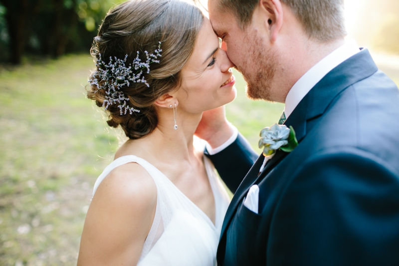 Dreamy and romantic Stern Grove wedding in San Francisco. Book themed wedding with the most beautiful ceremony ever! // SimoneAnne.com