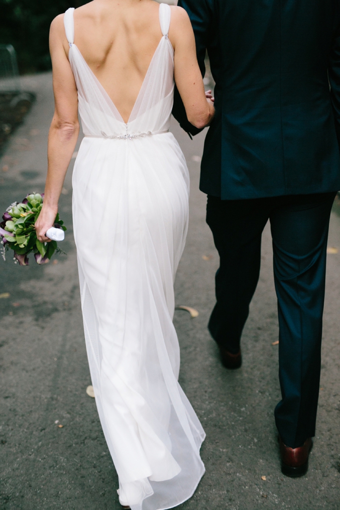 Dreamy and romantic Stern Grove wedding in San Francisco. Book themed wedding with the most beautiful ceremony ever! // SimoneAnne.com