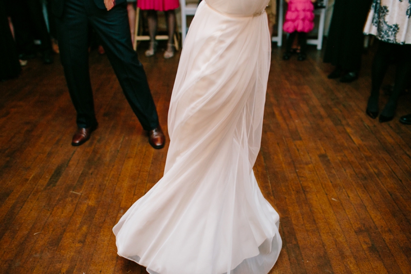 Dreamy and romantic Stern Grove wedding in San Francisco. Book themed wedding with the most beautiful ceremony ever! // SimoneAnne.com