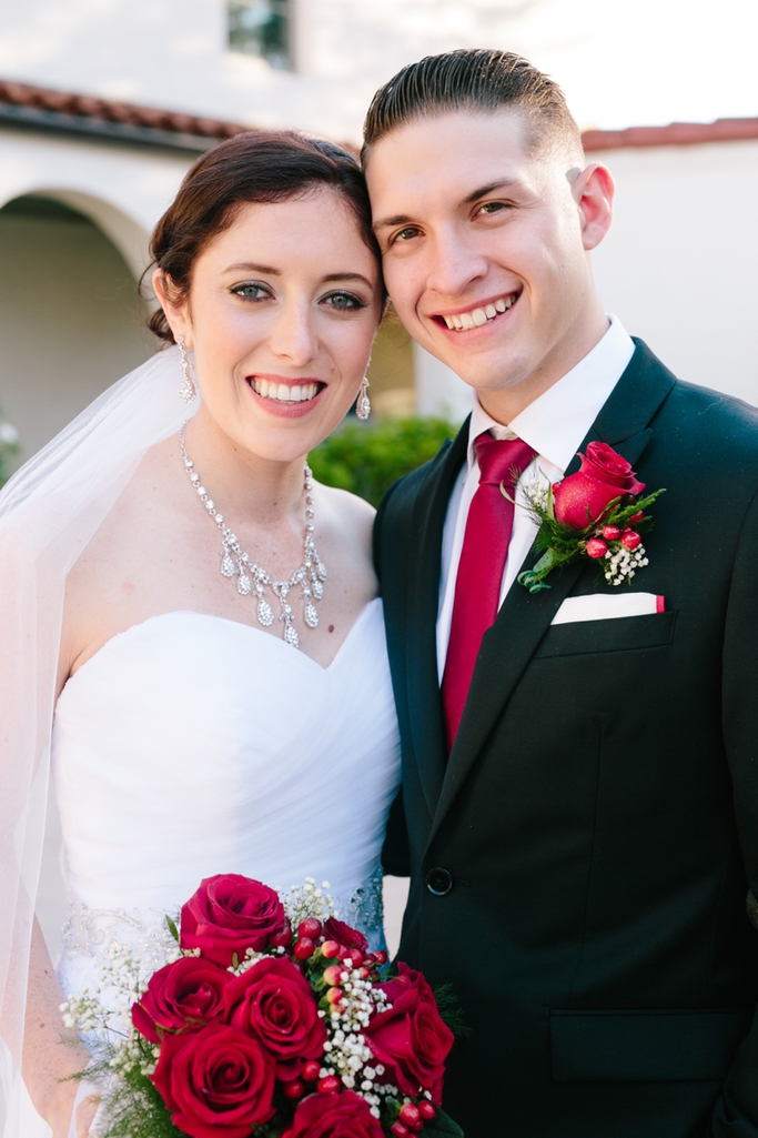 Beautiful Christmas Winter Wedding at the Castaway Restaurant and a Beautiful Catholic Church in Burbank, California // SimoneAnne.com