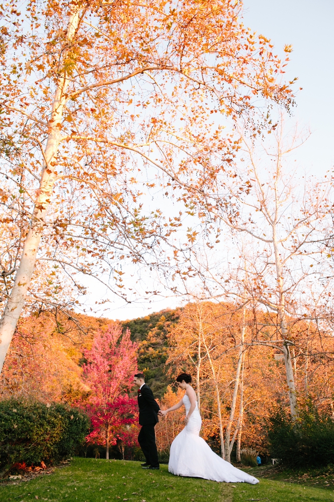 Beautiful Christmas Winter Wedding at the Castaway Restaurant and a Beautiful Catholic Church in Burbank, California // SimoneAnne.com