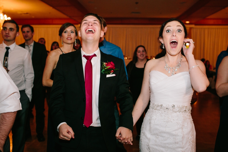 Beautiful Christmas Winter Wedding at the Castaway Restaurant and a Beautiful Catholic Church in Burbank, California // SimoneAnne.com