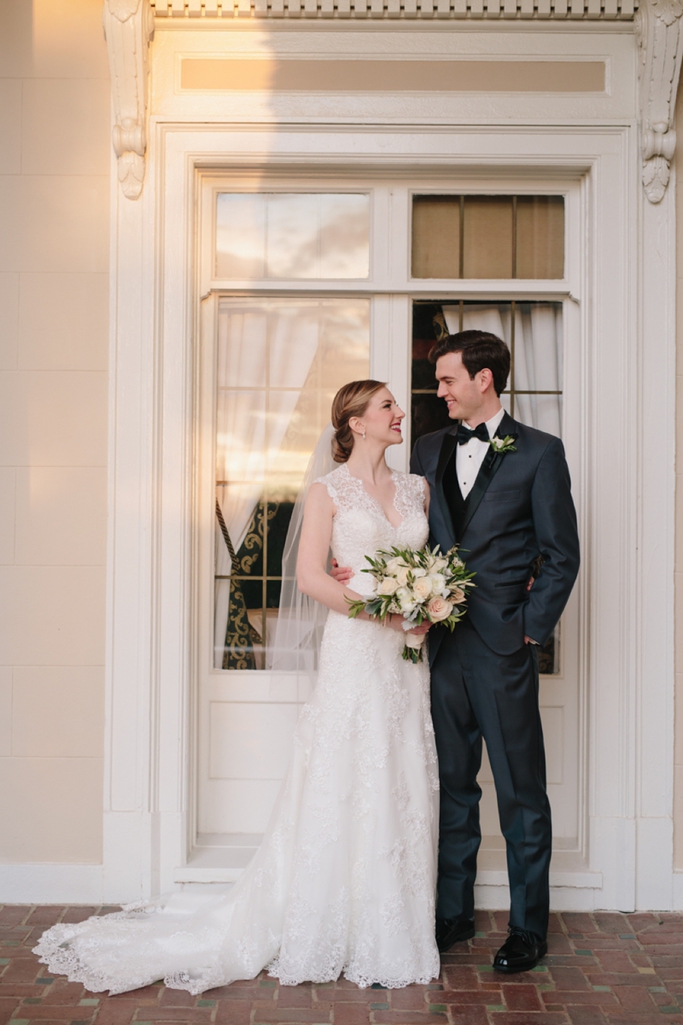 Cameron and Hannah's Grand Island Mansion Wedding in Walnut Grove, California - Classy and stunning // SimoneAnne.com