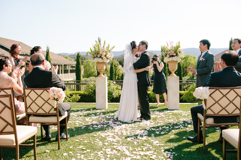 Jasmine and Johnny's Rosewood Sand Hill Wedding in Menlo Park, California // SimoneAnne.com