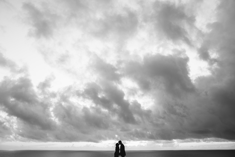 Stunning sunset for romantic Half Moon Bay engagement photographs on the ocean and beach // SimoneAnne.com