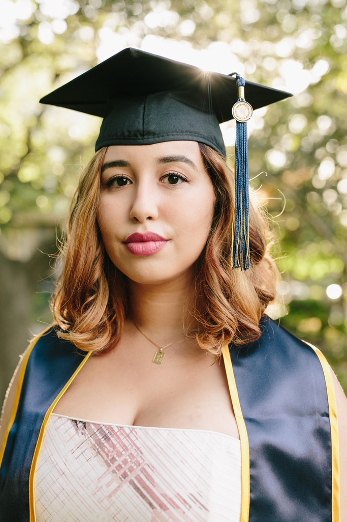 Bright and beautiful UC Berkeley graduation photos - UC Berkeley graduation photographer - Cal graduation photographer - Go Bears! // SimoneAnne.com