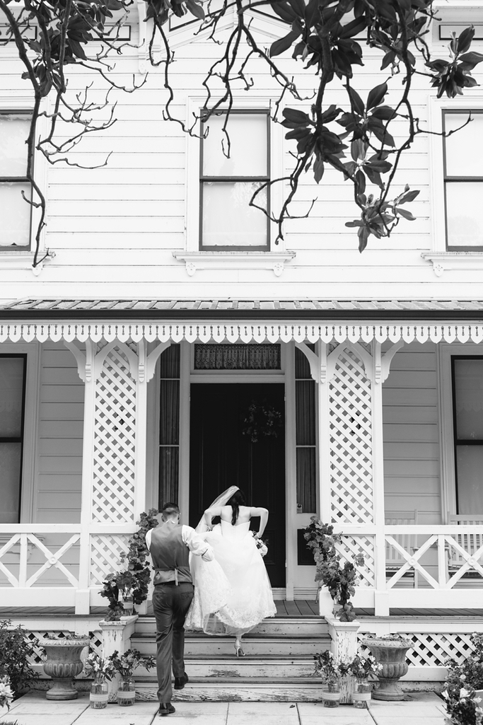 Beautiful rainy day wedding at the McFarland Living History Ranch in Galt, California // McFarland Living History Museum Ranch Wedding Photographer / McFarland Historical Ranch Wedding Photographer / Lodi Wedding Photographer // SimoneAnne.com