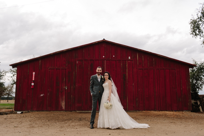 Beautiful rainy day wedding at the McFarland Living History Ranch in Galt, California // McFarland Living History Museum Ranch Wedding Photographer / McFarland Historical Ranch Wedding Photographer / Lodi Wedding Photographer // SimoneAnne.com