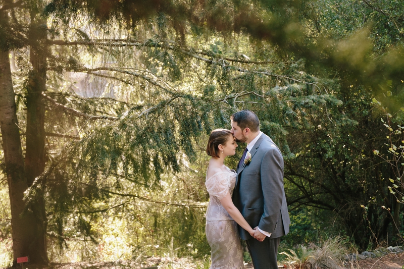 Intimate, personal, beautiful Berkeley Brazilian Room wedding in California with portraits at the Tilden Botanical Garden / Epic dance party, stunning flowers, and the sweetest, kindest couple // SimoneAnne.com