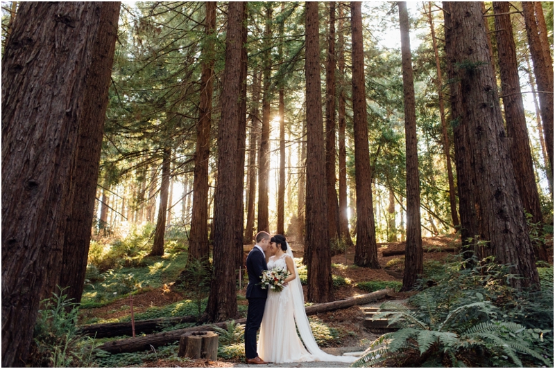 Intimate Berkeley Botanical Garden Wedding in the Redwoods / Berkeley Wedding Photographer / Redwood Wedding Venue Berkeley / Redwood Wedding Venue California // SimoneAnne.com