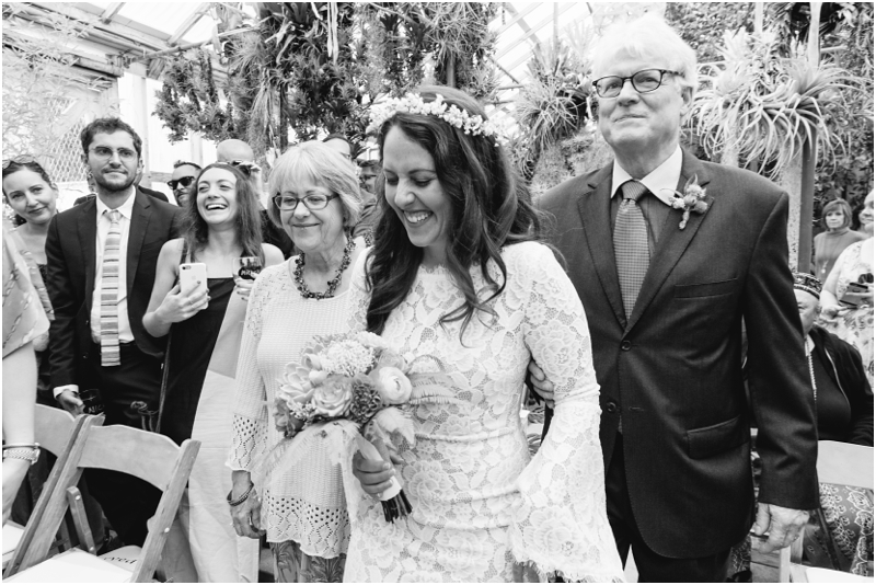 Matt and Miranda, Shelldance Orchid Farm Wedding Photographer / Pacifica Wedding Photographer / Half Moon Bay Wedding Photographer // SimoneAnne.com
