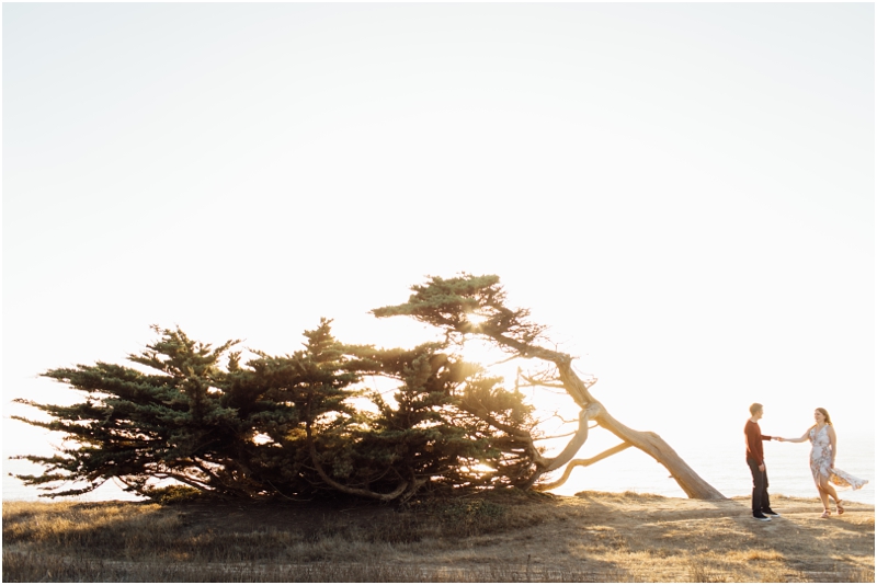 Half Moon Bay Bay Engagement / Half Moon Bay Wedding Photographer / San Francisco Wedding Photographer / Bay Area Wedding Photographer // SimoneAnne.com